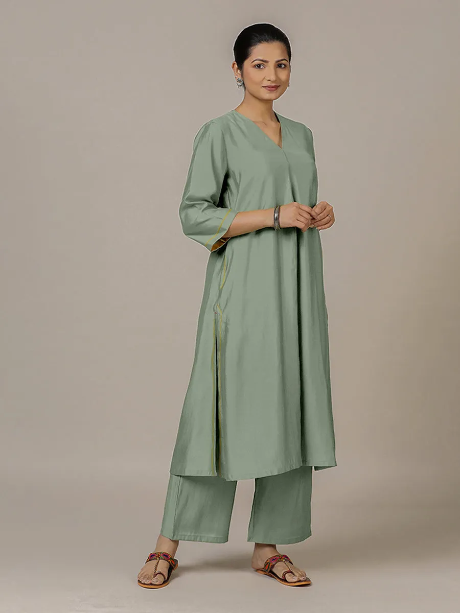 Alisha x Rozaana | A Line Kurta in Mint Green with Thread Work | Coords or Only Kurta