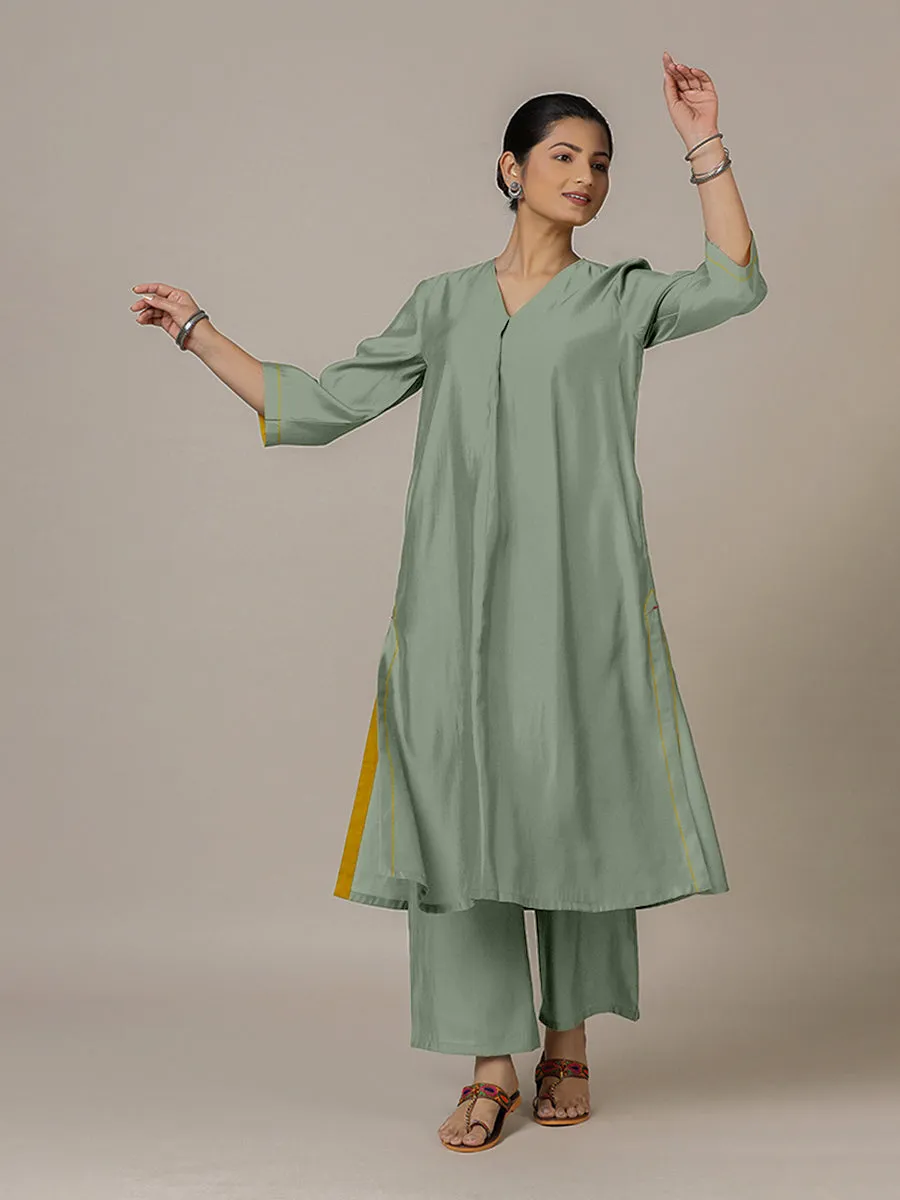 Alisha x Rozaana | A Line Kurta in Mint Green with Thread Work | Coords or Only Kurta