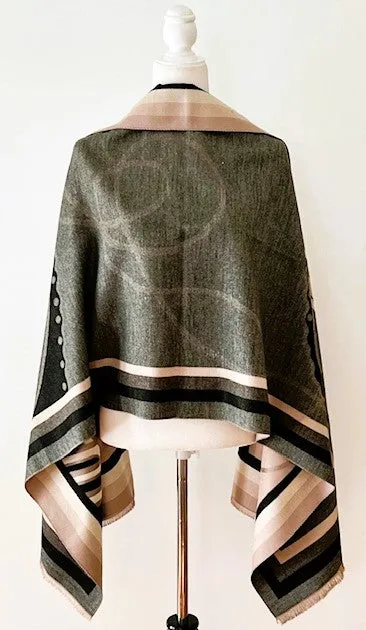 Black and Gray Mane Reversible Wrap – Artisan Shawl