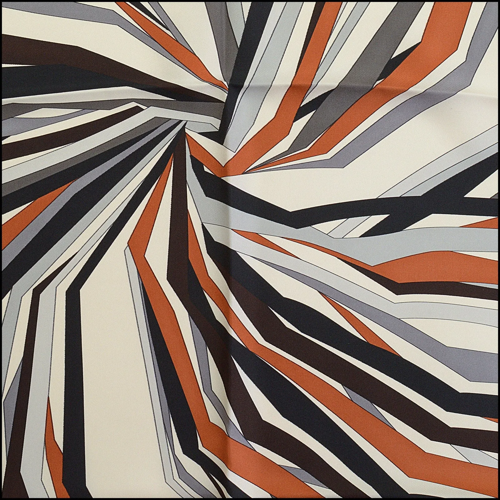 RDC14296 Authentic EMILIO PUCCI Multicolor Concentric lines Square Silk Scarf