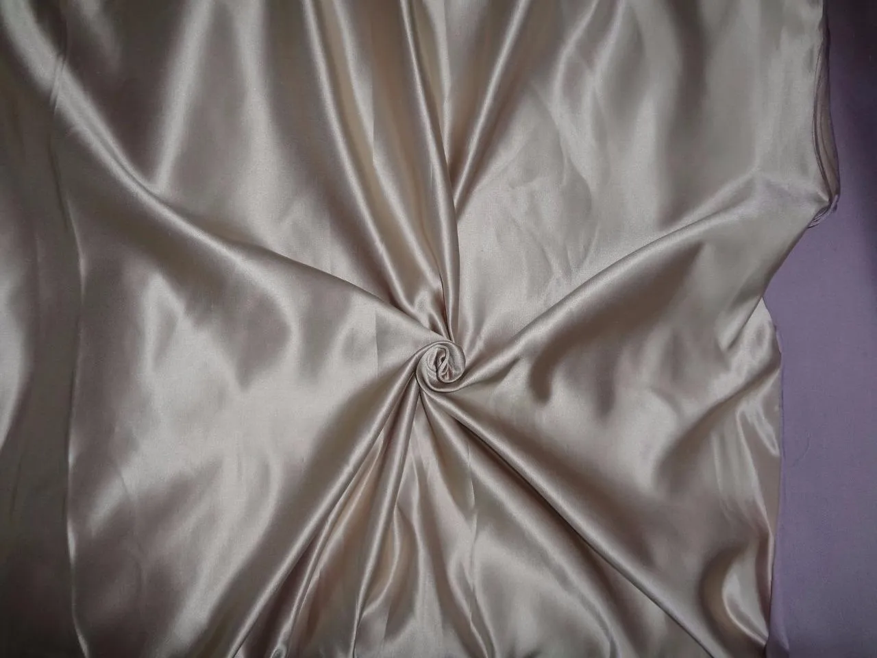 SILK DUTCHESS BEIGE LILAC 54&quot;wide