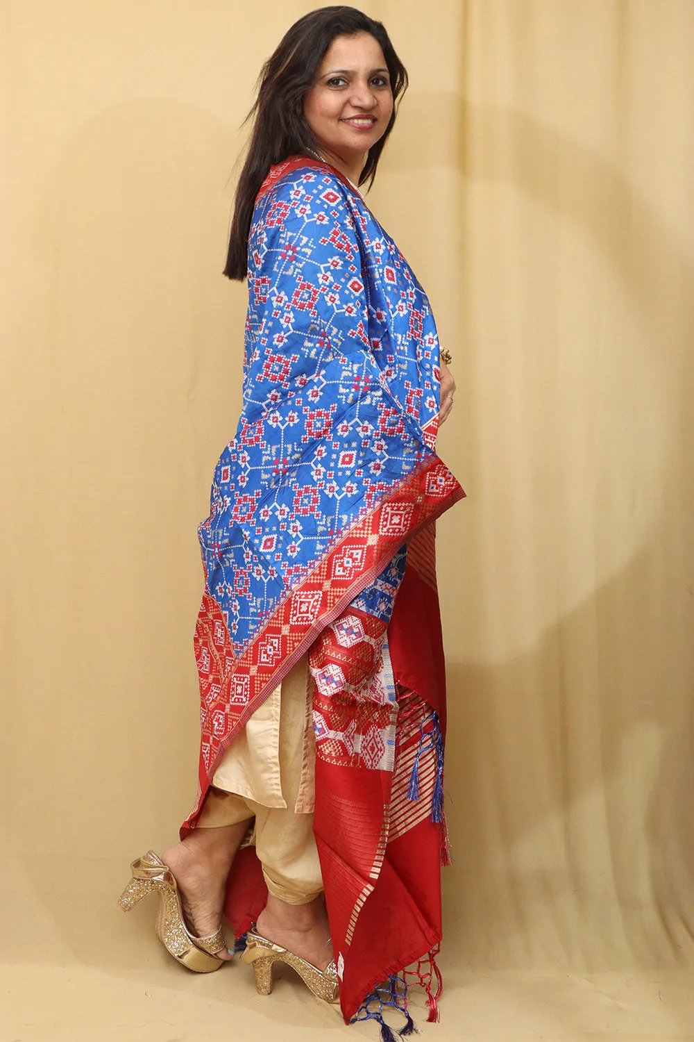 Stunning Blue Patola Silk Dupatta - Elegant and Timeless