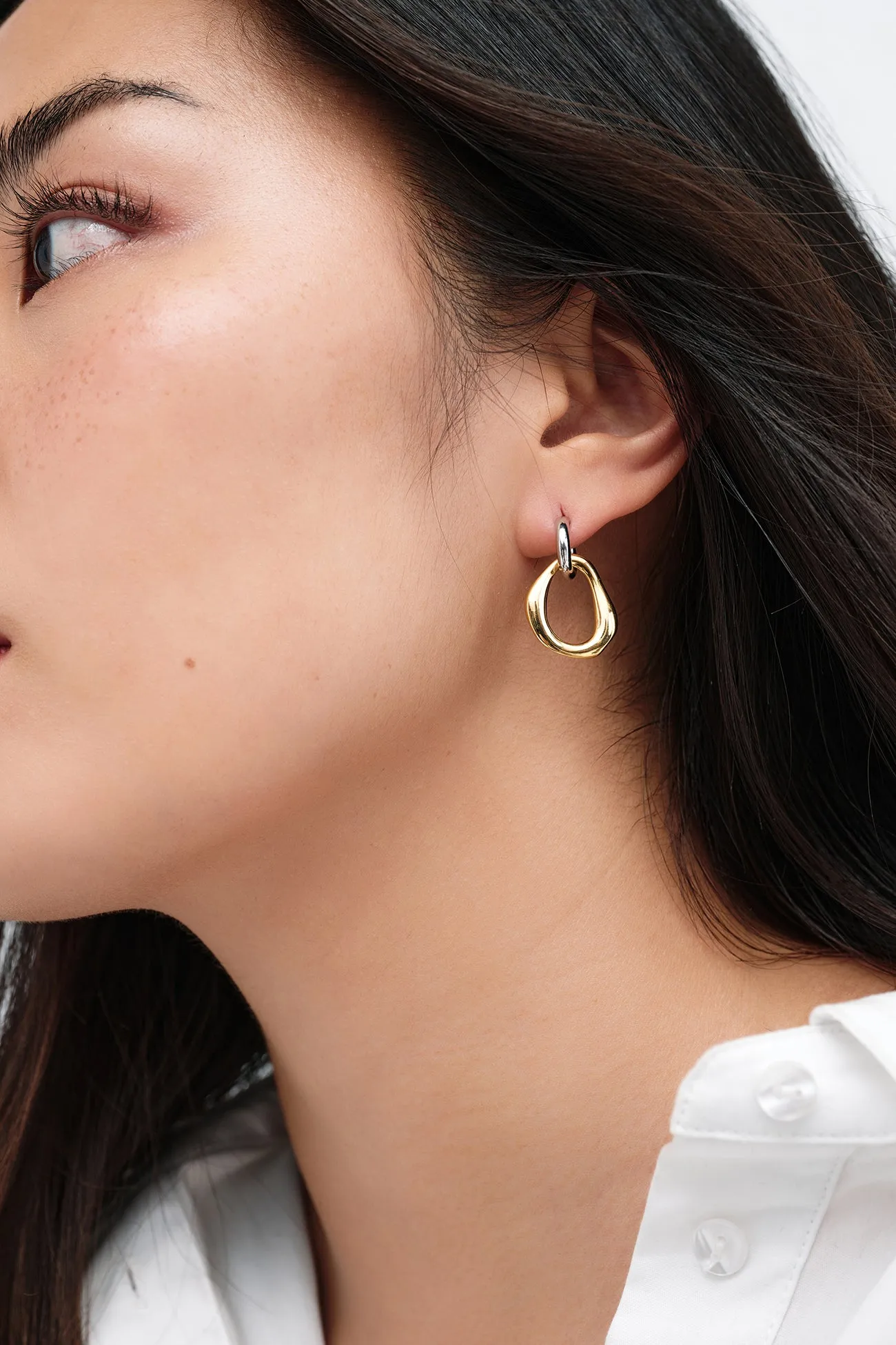 Suki Two-Toned Hoops