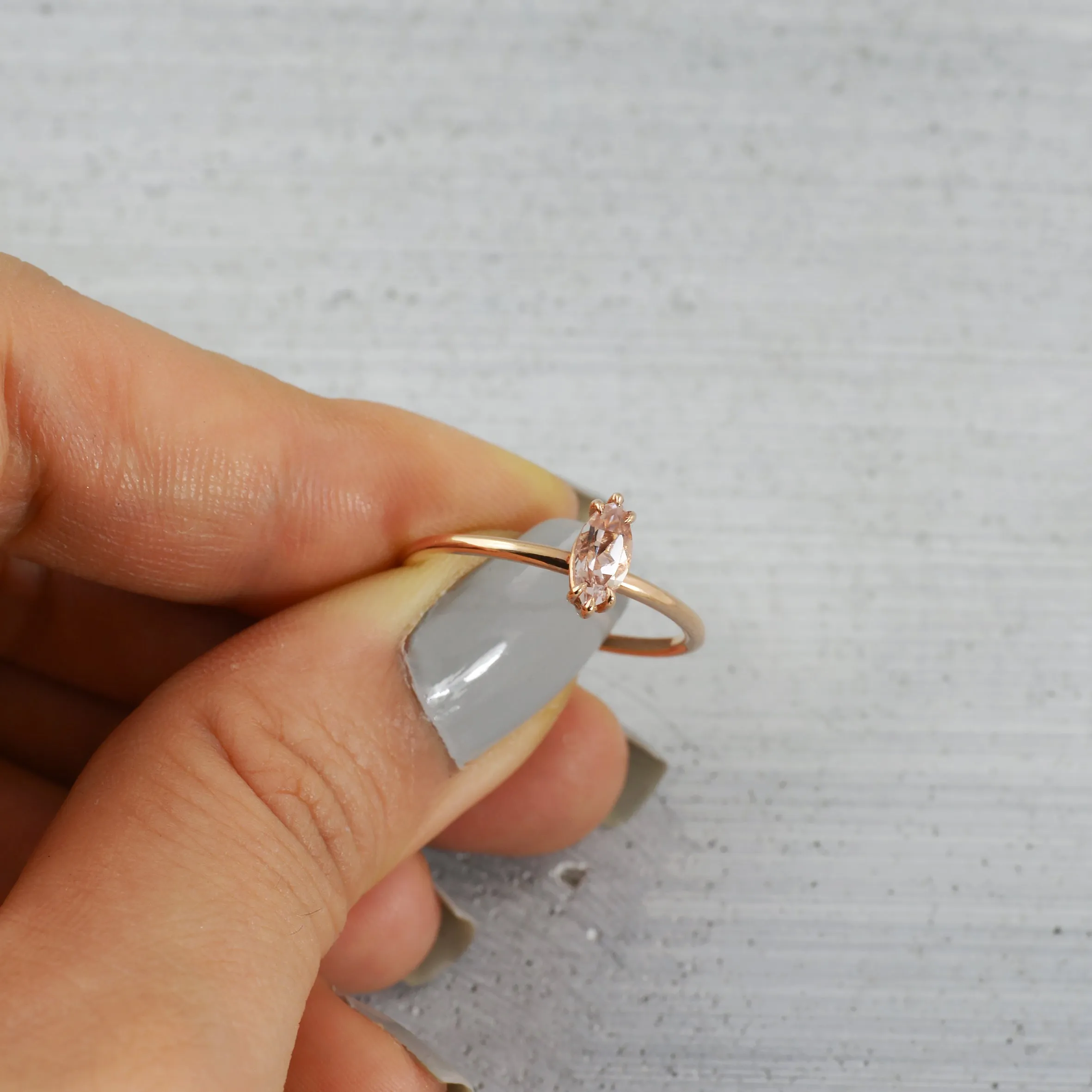 Vertical marquise solitaire Ring - 14K/ 18K Gold