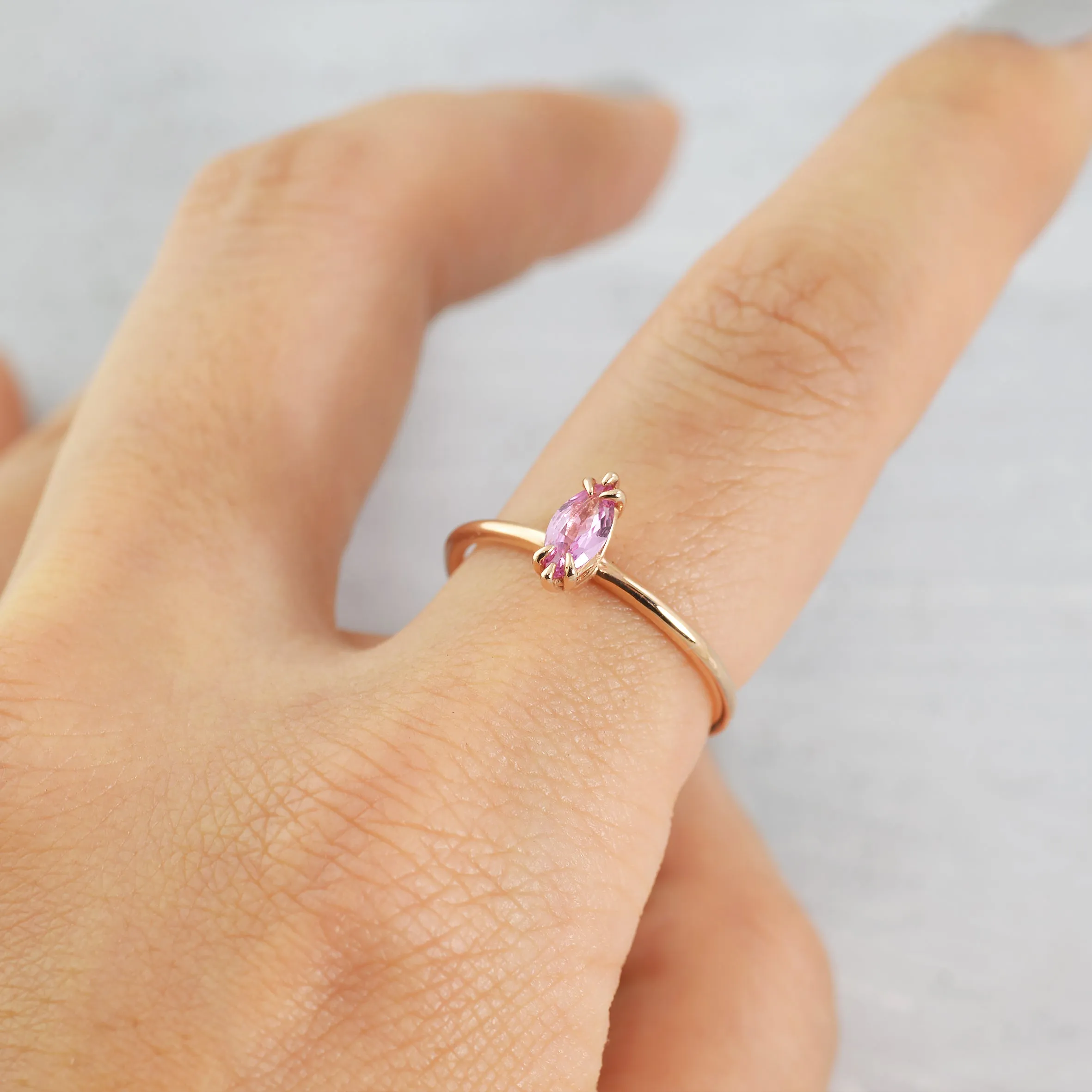 Vertical marquise solitaire Ring - 14K/ 18K Gold