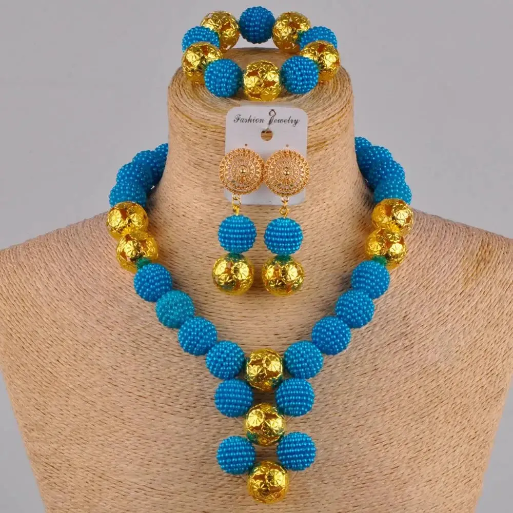 White Women Necklace Costume African Beads Jewelry Set