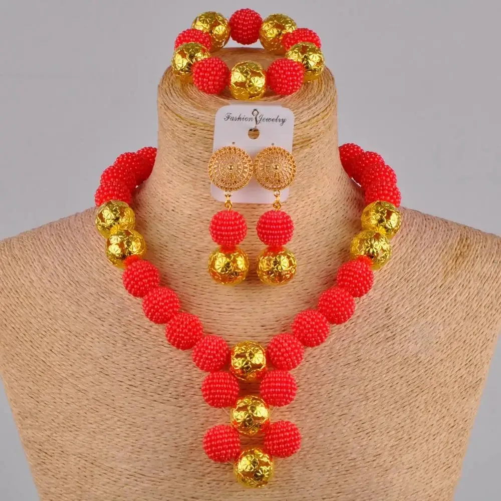 White Women Necklace Costume African Beads Jewelry Set