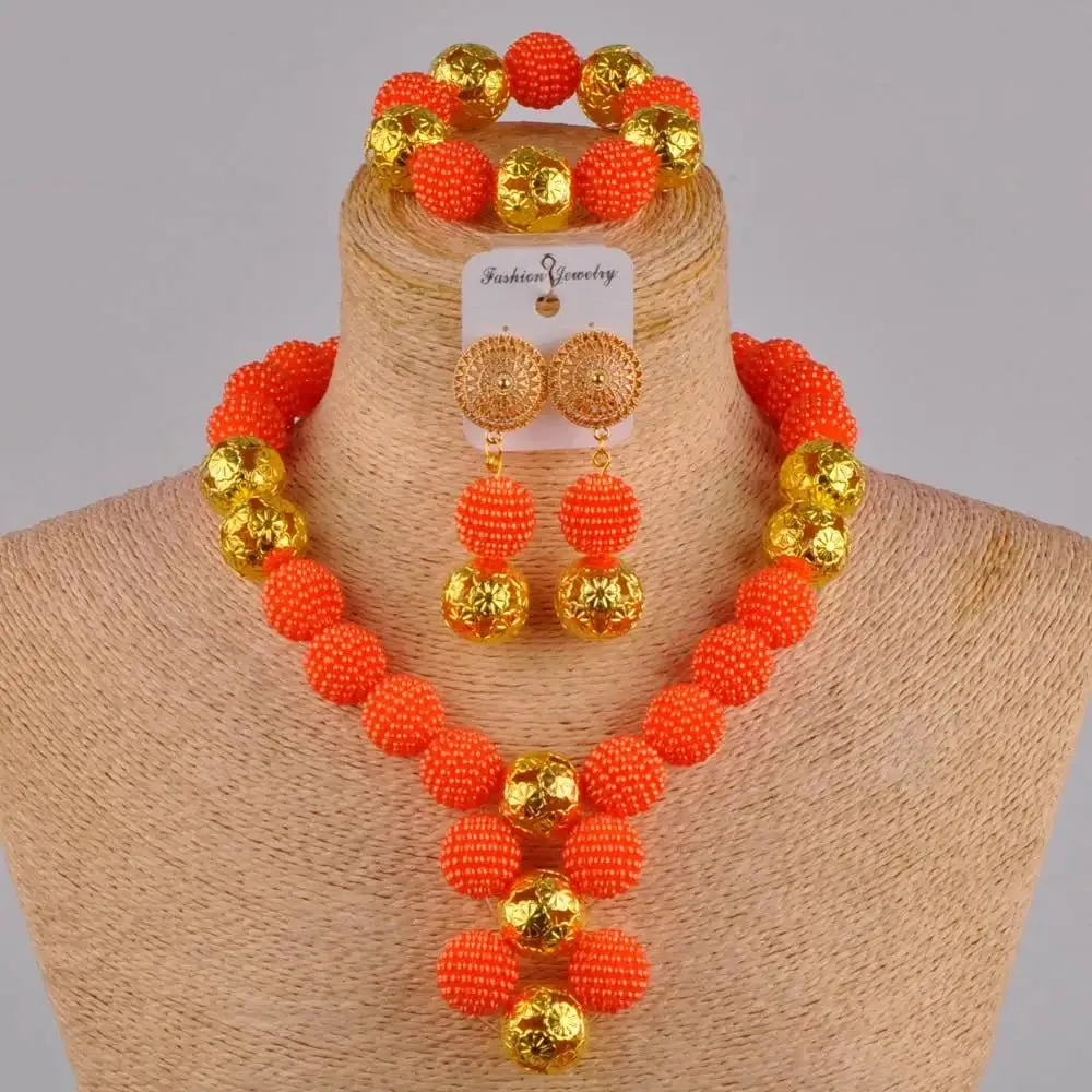 White Women Necklace Costume African Beads Jewelry Set