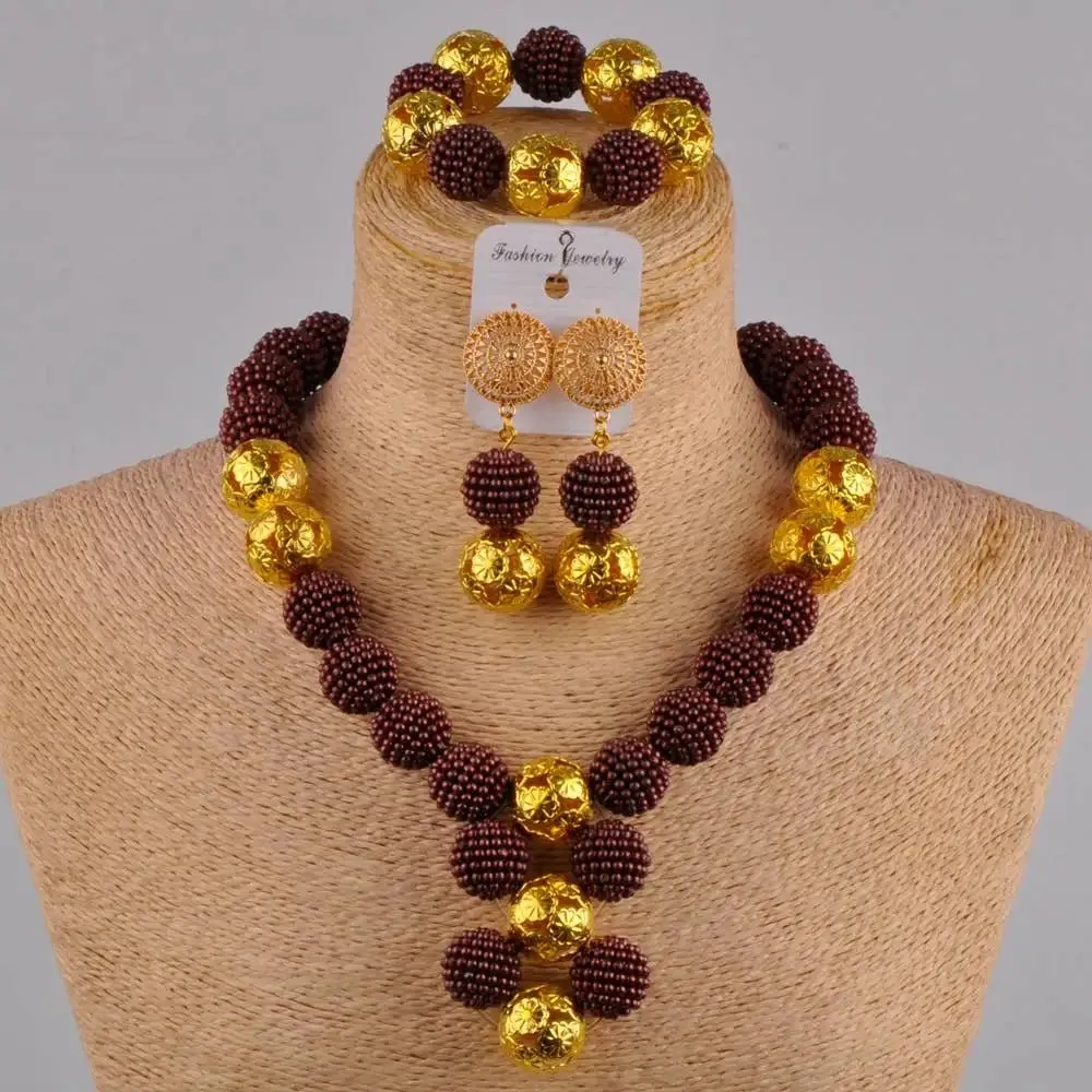 White Women Necklace Costume African Beads Jewelry Set